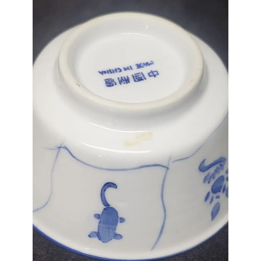 Vintage Rare Mid Century Chinese Blue White Floral Porcelain Rice Noodle Bowl